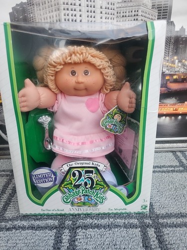 Cabbage Patch Kids Doll 25th Anniversary Limited Edition Carvel Silver Spoon - Picture 3 of 24