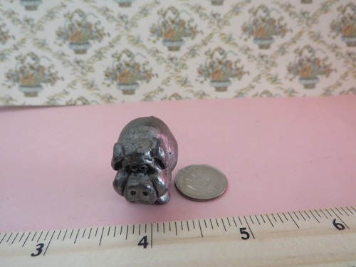 Vintage Pewter Miniature Figurine -- 1" Smiling Chubby Fat Pig - 1970’s #3472 - Picture 2 of 2