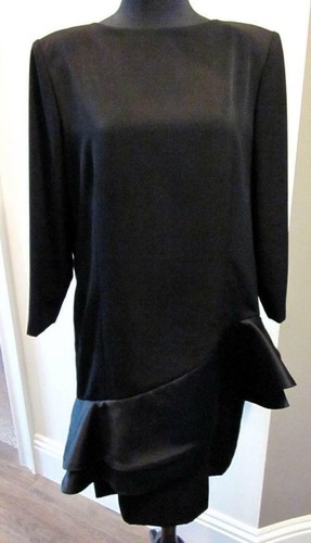 Schwarzes Renata 2-stufiges Satin Flare Runway Designer Kleid Langarm Gr. ca. 12 - Bild 2 von 8