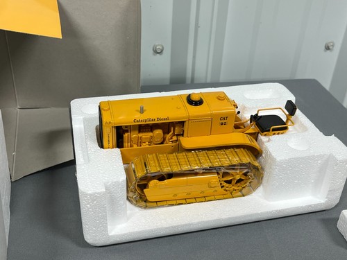 Caterpillar D2 ORCHARD Crawler Track Type Tractor 1:16 Spec-Cast NIB - Picture 6 of 11
