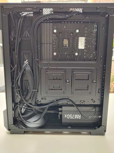 Custom PC Intel I9-10900KF 32GB DDR4 Quadro RTX4000 NVME Corsair ICUE 220T - 第 6/15 張圖片