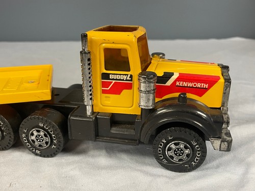 Vintage 1983 Buddy L KENWORTH Lowboy Truck and Trailer - Picture 3 of 8