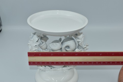 Bath & Body Works Fall Leaf Acorn Squirrel White Pedestal 3-Wick Candle Holder - Picture 14 of 16