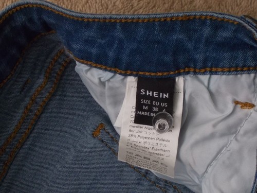 Jeans Booty Shorts SHEIN Mid Rise Super Stretch Shaping Asiatisch Gr. M 26 x 2 - Bild 7 von 14