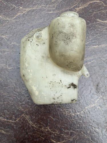 Original VW POLO 86C / WASCHWASSERBEHÄLTER WASCHWASSERPUMPE 867955453