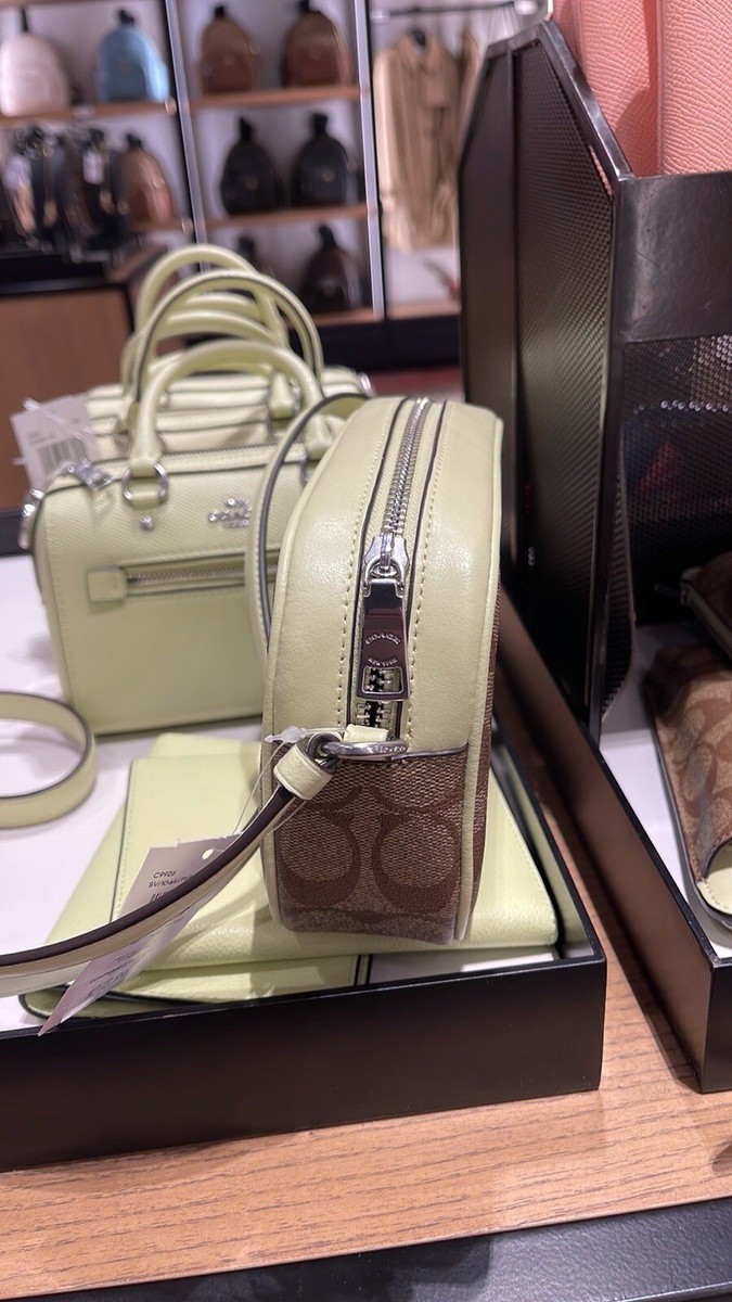 国内即発 COACH シグネチャー カメラバッグ MINI JAMIE CO926 国内即発 COACH シグネチャー カメラバッグ MINI JAMIE CO926