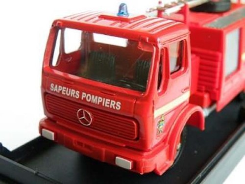 MERCEDES FIRE ENGINE PUMPER CITERNE 1/50 RED VEREM ISSUE MINT PACKED K7986Q ~#~ - Picture 5 of 6