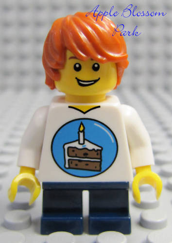 NEW Lego MINIFIG BOY Minifigure w/Birthday Cake White Blue Shirt Orange Hair - Afbeelding 1 van 3