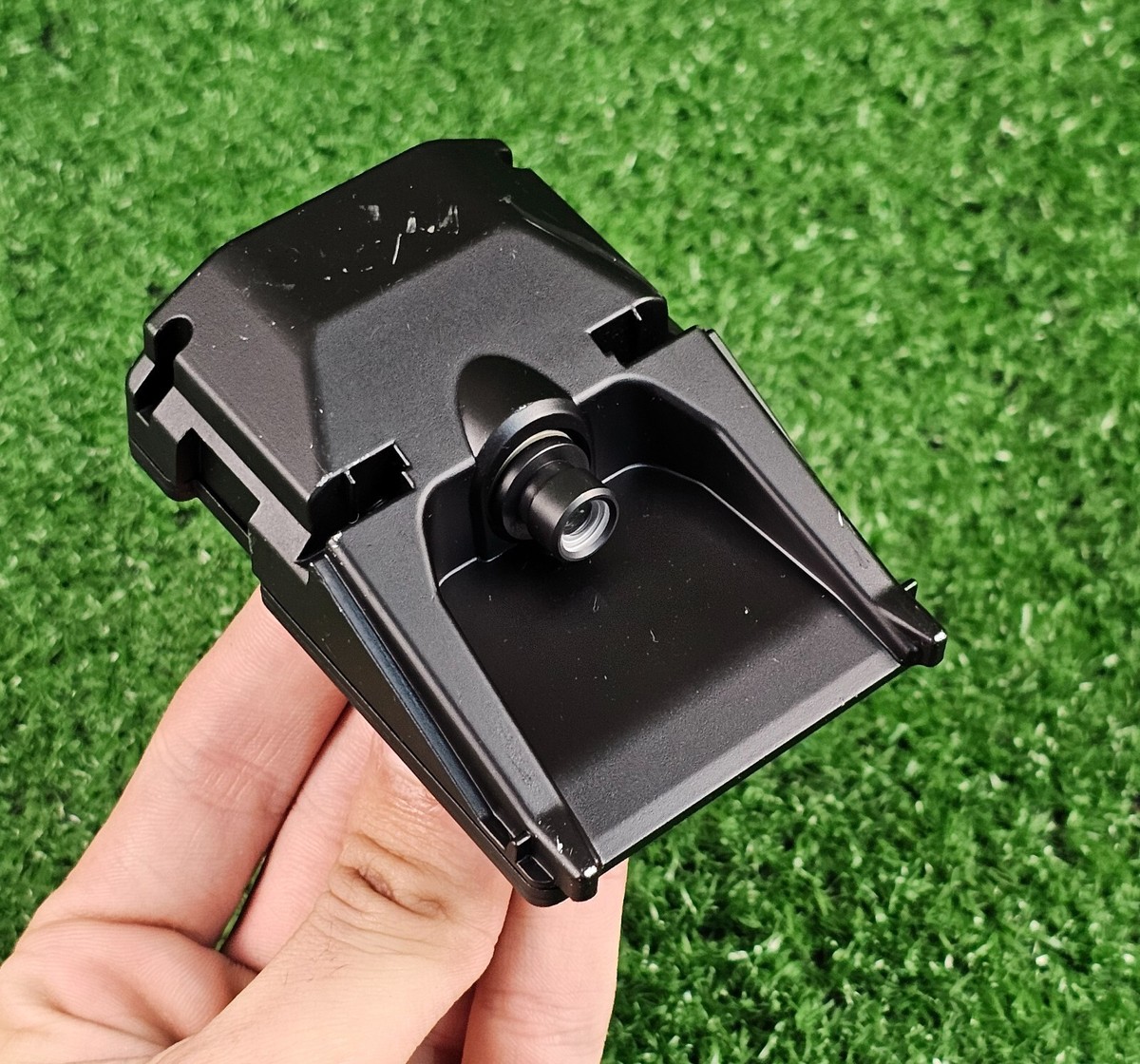 284G3-5RW0B Nissan Kicks 2020-2023 Front Windshield Lane