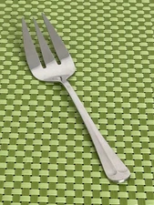 Washington Forge SPIRIT OF AMERICA Stainless Serving Fork Korea Flatware 8 1/2"