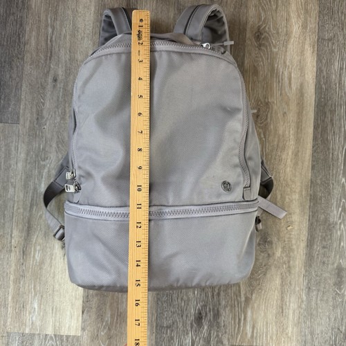 Lululemon City Adventurer Backpack 20L Silver Drop Gray Zippered Pockets - Picture 14 of 22