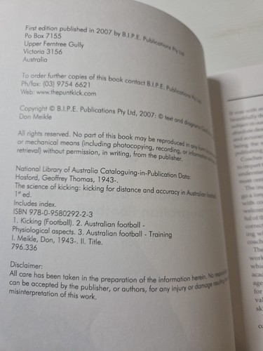 The Science Of Kicking for Distance & Accuracy in Australian Football AFL PB - Bild 13 von 13