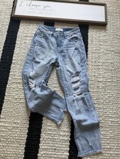 BKE Denim Mom Jeans 24 Pocket Blue Wash Buckle