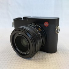 LEICA Q2 TYPE116 Compact Digital Camera Black with Summilux 28mm ASPH. Japan