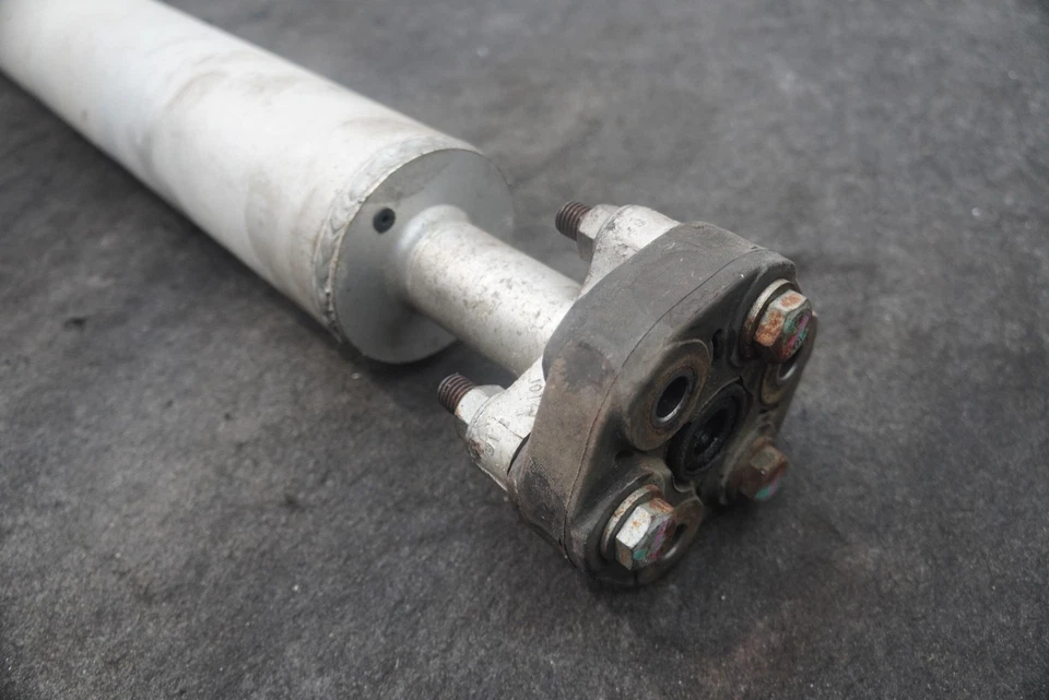 Eje de transmisión de hélice trasero 4815777 04815777 OEM Chrysler Plymouth Prowler 1997-2002 Foto 2 de 4