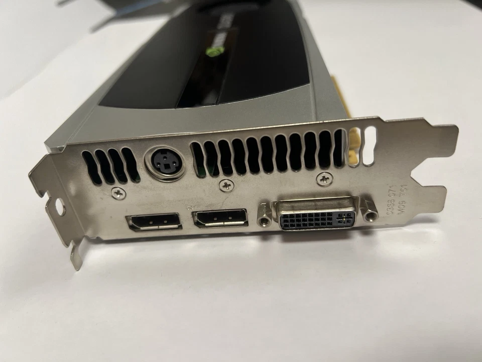 NVIDIA QUADRO 6000 6.0GB PCIE VIDEO ADAPTER (699-51030-0500-101 C) - Image 2 of 4