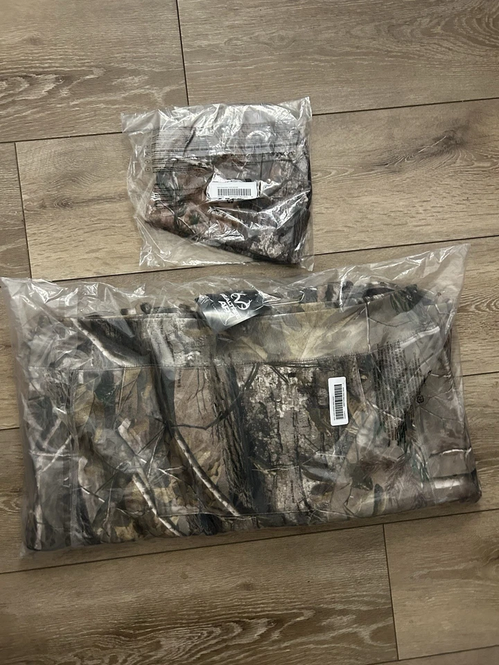 SUPREME OTOÑO INVIERNO 2025 CAMUFLAJE REALTREE GORRO Y LOGOTIPO DE CAJA SUDADERA CON CAPUCHA LRG NUEVO CON ETIQUETAS EN MANO  Foto 4 de 4