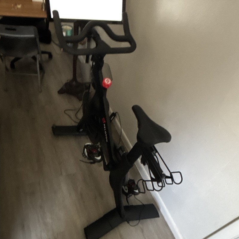 Peloton PL01 Upright Exercise Bike, Touchscreen, Magnetic, 297 lb, Black