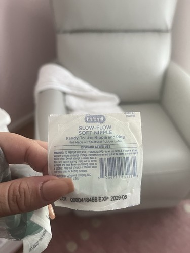 Pack of 5 Enfamil Slow Flow Soft Nipples Latex- 4339-17 EXP 06/2029 - Picture 2 of 3