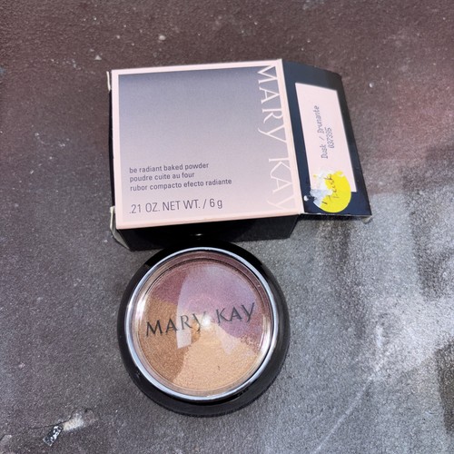 New In Box Mary Kay Be Radiant Baked Powder Dusk ~ Full Size ~ Fast Ship - Picture 2 of 3