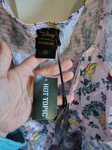 Vestido Disney Her Universe Bella Durmiente Aurora Floral en Niveles 5X - Imagen 6 de 7