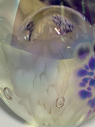 Vines 86 Irridescent Art Glass Paperweight, Artist Signed, 3.5" Tall - Picture 3 of 8