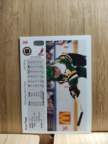 BRIAN PROPP ๐1991 Upper Deck #260 NORTH STARS NHL Hockey Card๐ - Picture 2 of 2