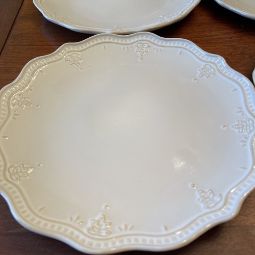 Pioneer Woman Farmhouse Lace Linen Dinner Plates Cream Color Set Of 4 - Picture 2 of 3