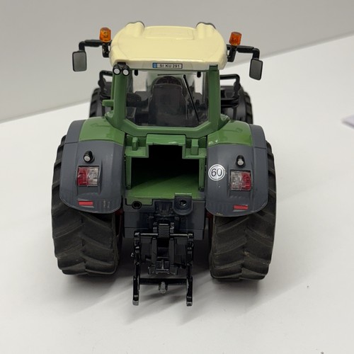 Siku Control 32 Fendt 939 Traktor Set und Fernsteuerung 1:32 - Bild 11 von 24