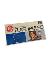 Vintage GE 12 Guaranteed Flashbulbs 5B Blue NOS Full
