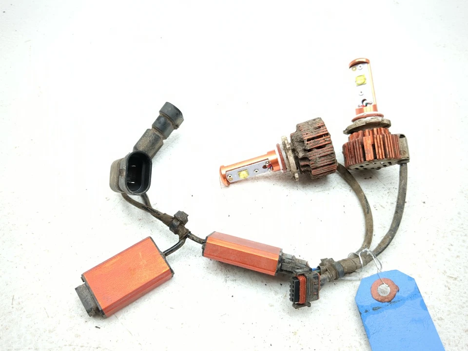 15 16 Can Am Maverick 1000R Turbo XDS Delantero Derecho OPT7 LED Faro Conversión Foto 2 de 4