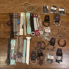 Lot Of 30 Paparazzi Bracelets : New With Tags B3