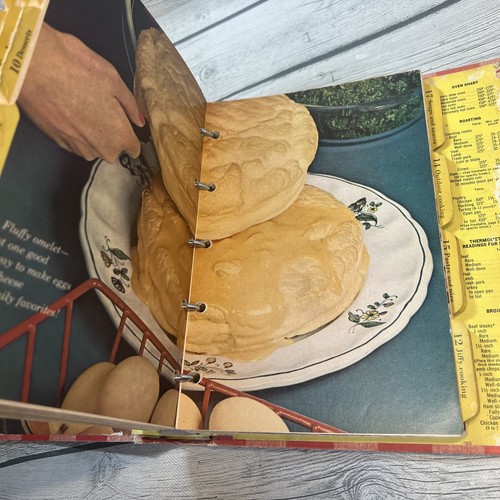 Vintage Better Homes and Gardens New Cook Book 1953 1962 SPIRAL BOUND - Picture 9 of 15