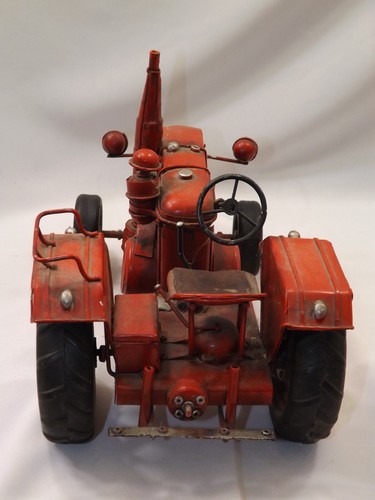 Model Tractor Red Farm Machinery Equipment Toy - Used - Picture 4 of 11