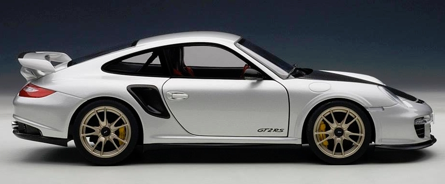 AUTOart 1/18 ポルシェ 911 (997) GT2 RS シルバー Amazon | AUTOart 1/18 ポルシェ 911 (997) GT2 (シルバー) B6
