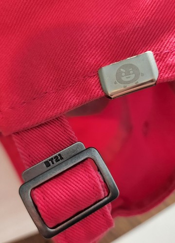 BTS BT21 K-Pop Embroidery Cap Heart Universtar Adjustable Metal Buckle Closure - Picture 10 of 10
