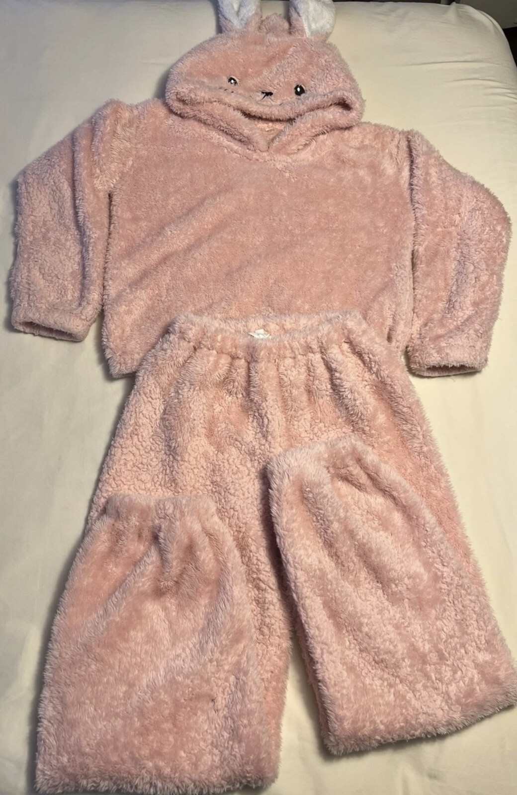 Picture 1 of 3