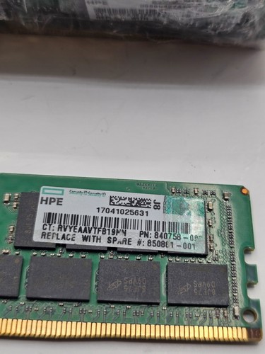 HPE 840758-091 Server Memory 32gb 2RX4 PC4-2666V-RB2-12 - Picture 4 of 5