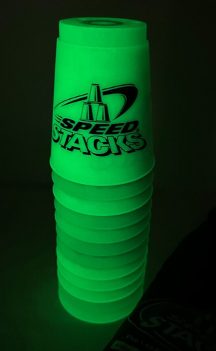 Speed Stacks Glow In The Dark 12 Stacking Cups with Storage Bag WSSA - Picture 3 of 5