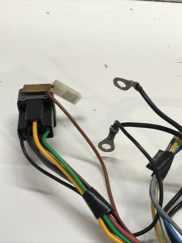1985 - 89 Volvo 740 745 N/A Turbo A/C Dash Wiring Harness - Picture 16 of 17