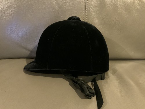 Harry Hall Junior Jockey Horse Riding Helmet- Size 6 7/8 - 56cm Black Velvet