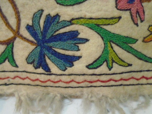 NAMDHA KASHMIR FELT WOOL TEXTILE 3' X 4' VERY CLEAN BEAUTIFUL COLORS - Picture 7 of 11