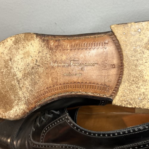 Zapatos Oxford Salvatore Ferragamo Italia Cuero Puntera Gorra Brogue 1856 Negros Talla 10.5 - Imagen 19 de 20