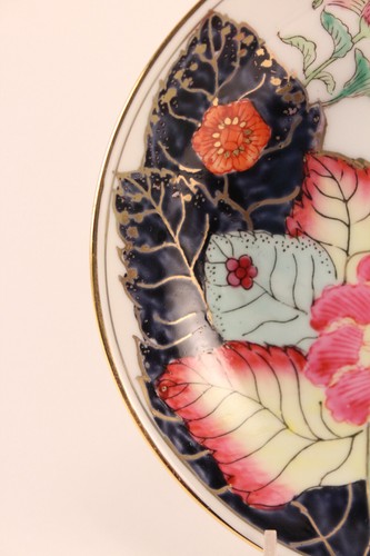Overjoy Hong Kong Porcelain China Hand Painted Tobacco Leaf 6" Saucer Dish Plate - Picture 3 of 11