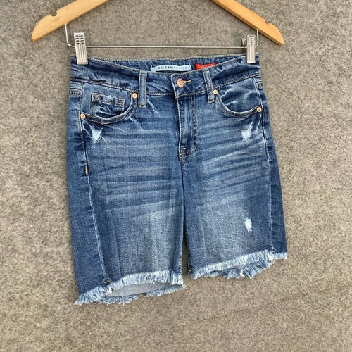 Celebrity Pink Womens Shorts Size 25 AU 7 Blue Bermuda Frayed Hem Denim 31206 - Picture 3 of 12
