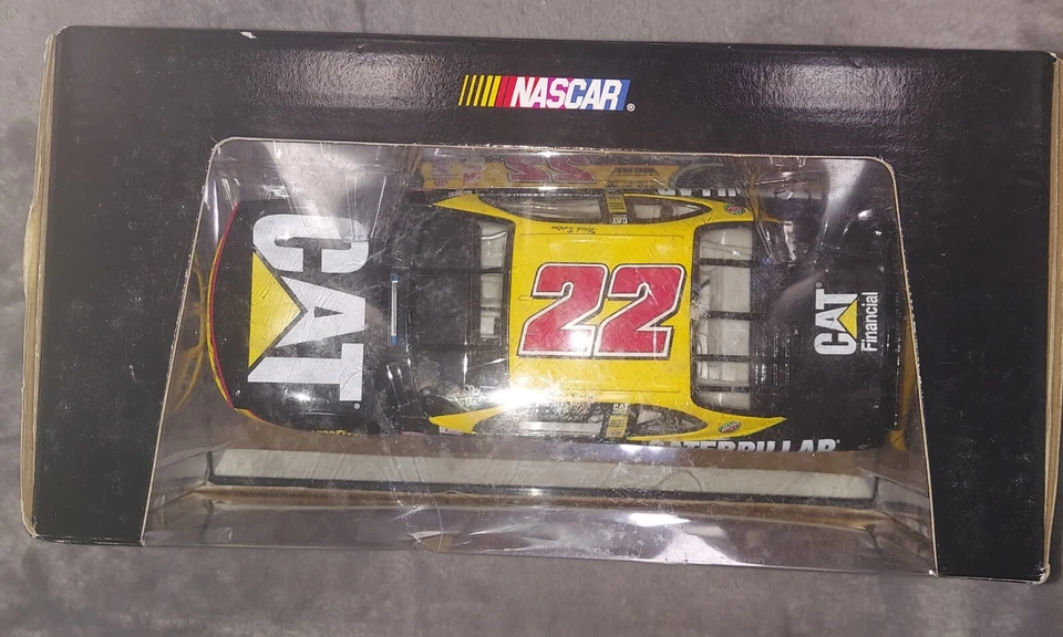 Coche fundido a presión Hot Wheels NASCAR 1999 Chad Little #22 Caterpillar 1:24 Foto 2 de 2