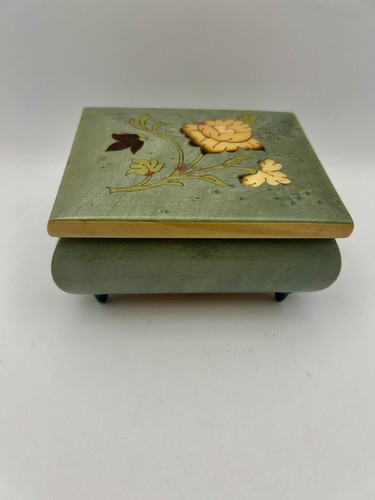 Vintage, Capra Industries, Music Box "Waltz Of The FLOWERS” 3.5” by 4.5” - Picture 3 of 6