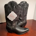 Foto 1 di 13
