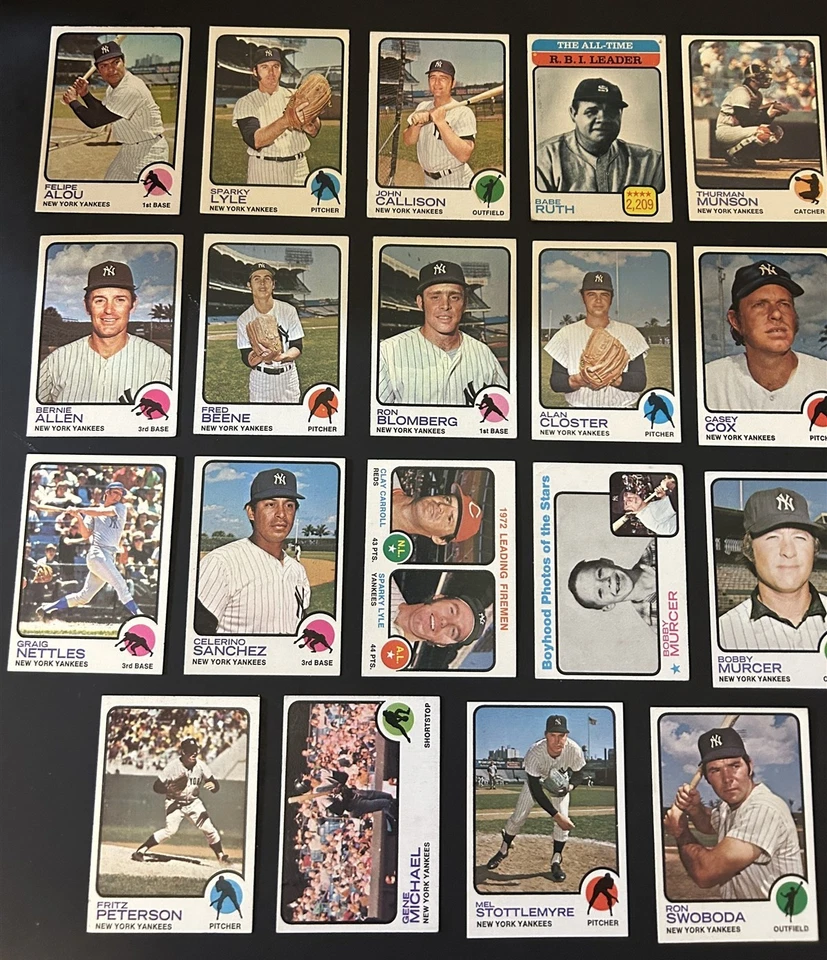 1973 Topps NEW YORK YANKEES Conjunto Completo de Equipe THURMAN MUNSON Urtigas BABE RUTH - Imagem 2 de 4