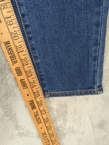 Levi's Girls Mini Mom Jeans Denim Sz 14 high rise tapered leg adjustable waist - Picture 10 of 13